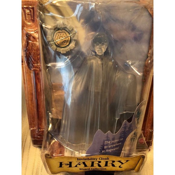 Harry Potter and the Sorcerer's Stone INVISIBILITY CLOAK HARRY Action Figure NIB - Picture 6 of 6